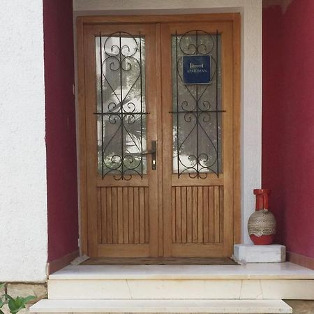 Domic ,Two Bedrooms Whit Large Terrace Njivice Exterior foto